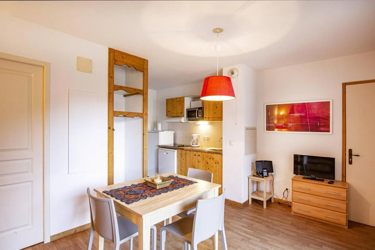 Le Hameau Spa & Piscine Studio Superieur 2 Pers By Alpvision Residences Orelle 0*,